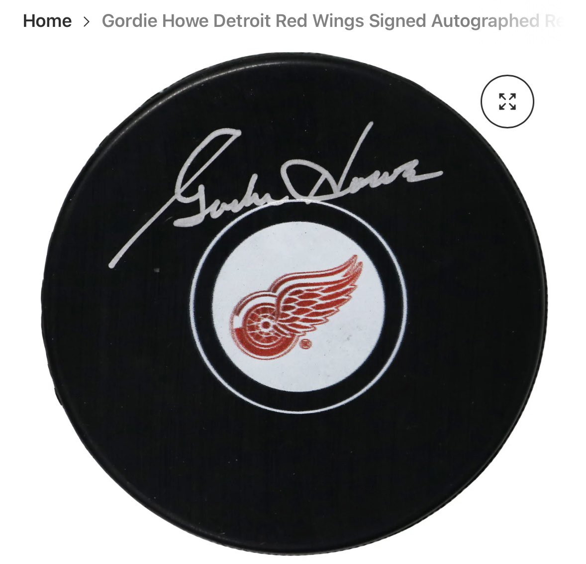 JohnGLovesLife's tweet photo. (2 of 2) superstars in my day, took an extra second or two to make sure that the kids who received autographs from them could read the signatures from their favorite stars. LOOK at the difference! https://t.co/yKeVXCbwWO
