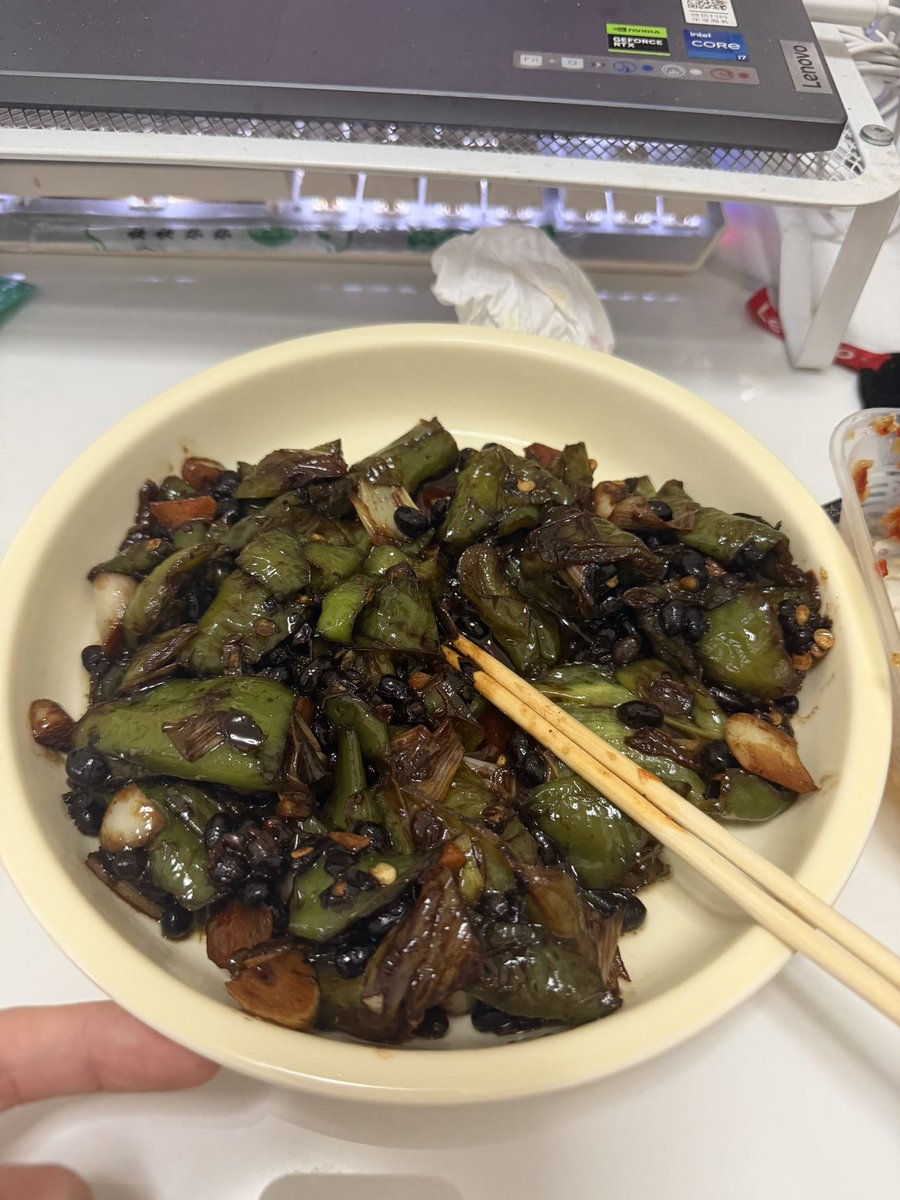 CutouttheIV's tweet photo. 今日菜系，有没有懂的 https://t.co/Zh4uOrRAq2
