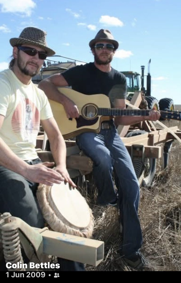 ColinJBettles's tweet photo. Fantastic memory popped up today on Facebook - absolutely loved doing this story about a couple of young farmers having a serious crack at life and doing it their way. 🇦🇺🇦🇺 https://t.co/U6HxIOVh6J
