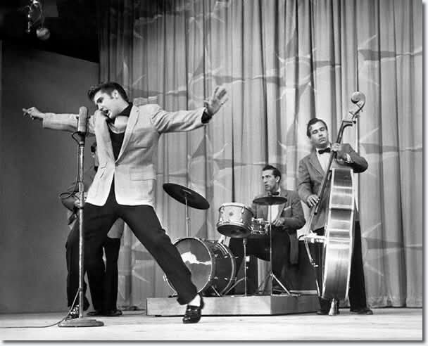 gginger069's tweet photo. June 5,1956
#ElvisHistory https://t.co/Pev9pEDwSK