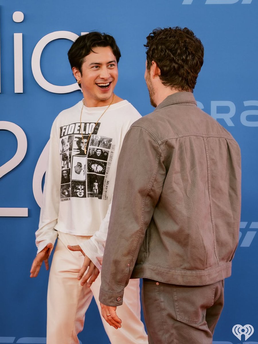 zone_hw2001's tweet photo. More photos of Hudson Williams and Noah Reid, shared by iheartradioca. https://t.co/f2qs2jtVIk