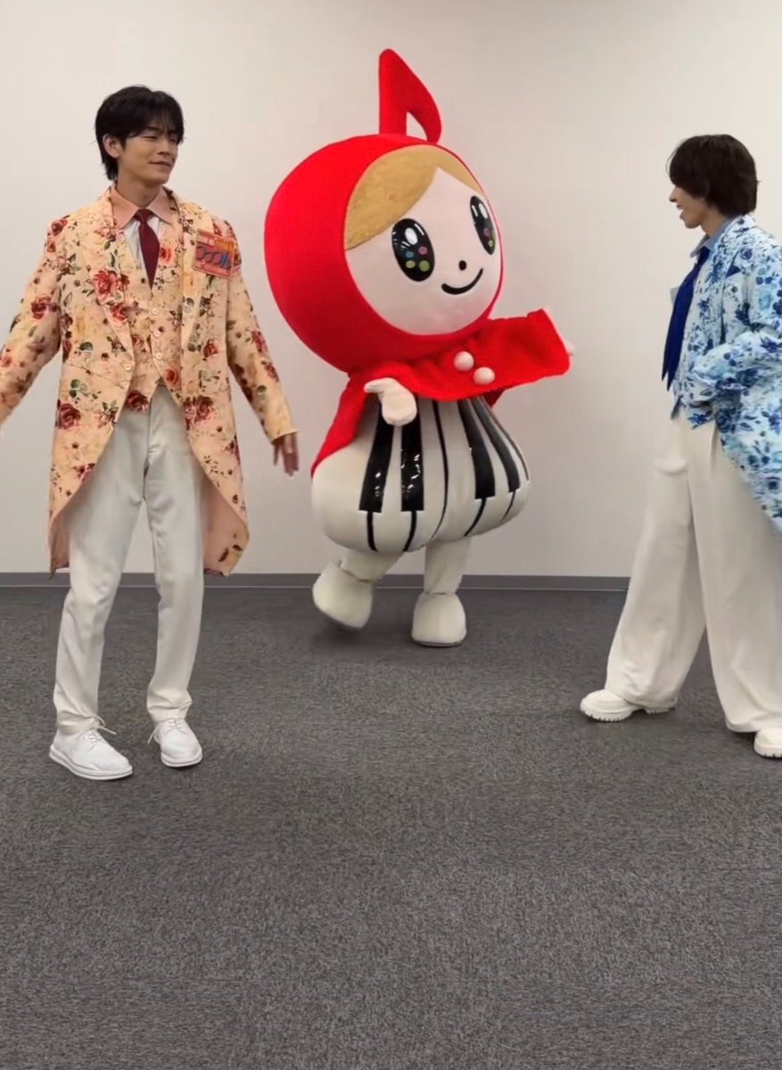 1010_ri's tweet photo. つっつん🧡翼くん🩷の📻

仕事が12時からだからギリギリ間に合うかも🥰
あさドレちゃんと顔を合わせる2人に😍
#あさドレ
#井筒雄太
#小野寺翼
Saturday Flavor(1) TOKAI RADIO 2026/6/6(土) 10:00-11:30 https://t.co/JFViHi5XRY #市野瀬瞳 #MusicProgram #音楽 #週末の朝 #街ネタ https://t.co/t6fu37hgyJ