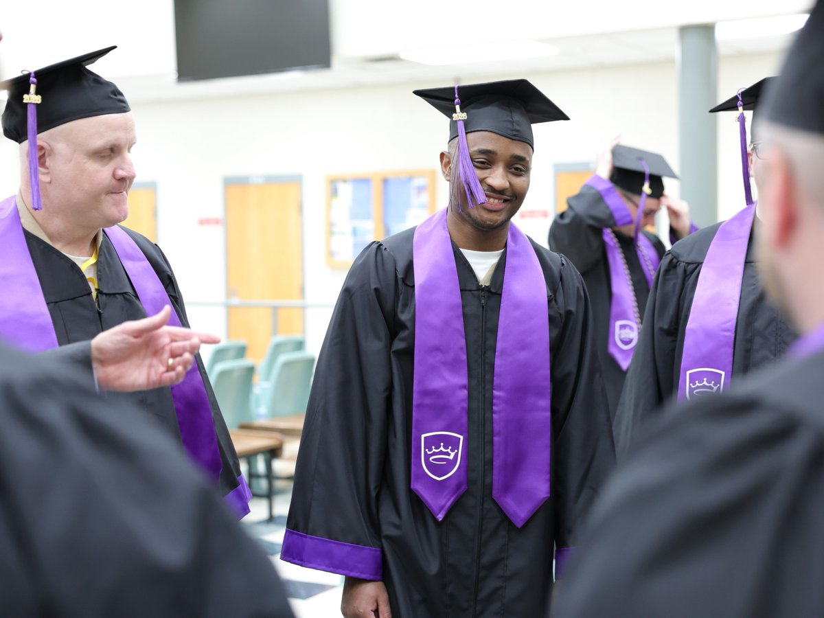 CrownCollege's tweet photo. Crown recently celebrated the first Hope to the Hopeless cohort at Tecumseh State Correctional Institution in Omaha.

Eight graduates earned associate degrees in Christian Ministry. 

Learn more about the program: https://t.co/ase5wRhZSD https://t.co/o3L23jx9KV