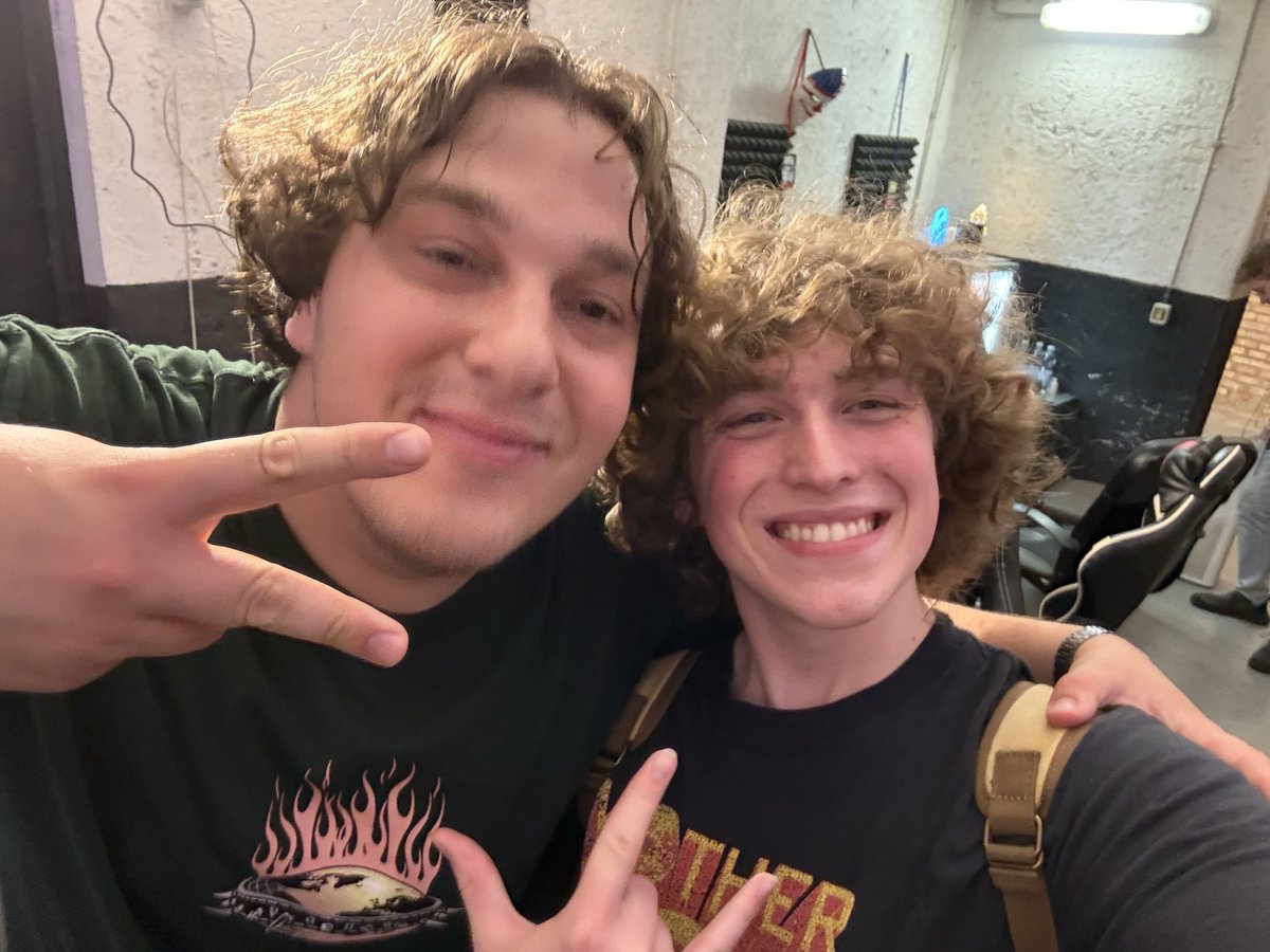 Bubbros_Ness's tweet photo. Won the local in Rome no games dropped! Had a super fun time and all the guys there were so nice! Thank you @bgarru for showing us around and for your kindness to me and my mom! https://t.co/UKzZGr8pow