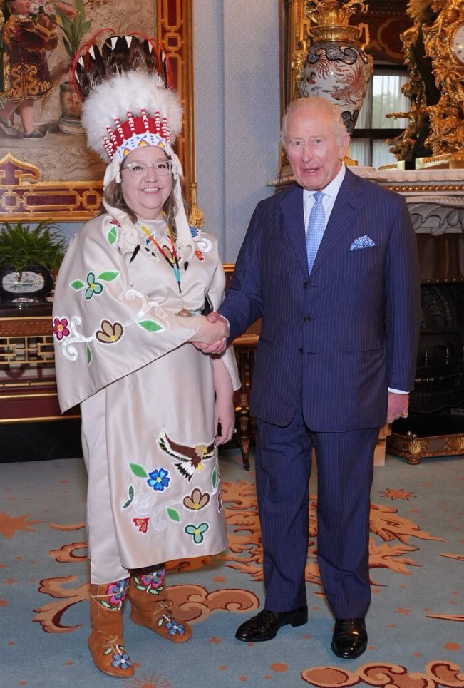 RIndianaGrande's tweet photo. Two unelected white people. Two English descendants. Two costumes. One more childish than the other.  

One has some Siberian hunter genetic copies (just variations of DNA). One still has political power. https://t.co/PfHx9uaknf