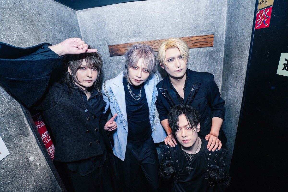 Verde__official's tweet photo. Verde/ One Man Live 2026
DECODING EDEN
〜Static Eden Release Party〜

Shimokitazawa Shangri-La
2026.06.05 THANK YOU !!!

🎧セットリスト
https://t.co/W9w3F8Lxyl https://t.co/ZifrJL9F3f