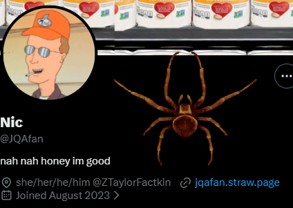 Normal_Award's tweet photo. @JQAfan theres a scary spider right next to it https://t.co/qIRAmLdvRE