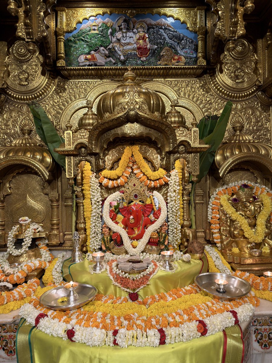 SVTMumbai's tweet photo. 🙏 गणपती  बाप्पा मोरया 🌺मंगलमूर्ती मोरया 🙏०६/०६/२०२६
🙏Ganapati Bappa Moraya 🌺 Mangalmurti Moraya  🙏06/06/2026 https://t.co/7QSHilwZIB