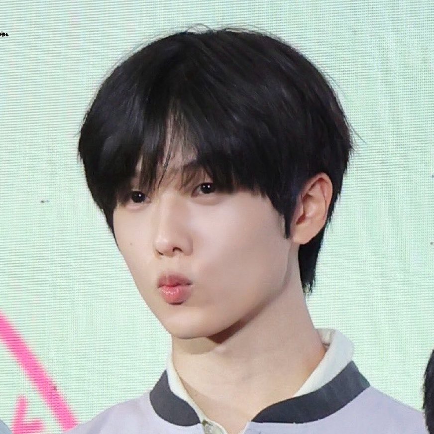 imjipeu's tweet photo. cutie cutie https://t.co/FzPtJ1A64b