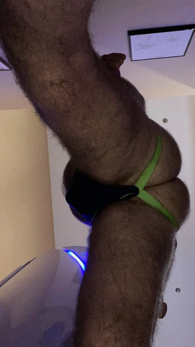topmenstore's tweet photo. Osos usando nuestros jocks es todo lo que esta bien 🥵🔥 https://t.co/37hvacT3rm