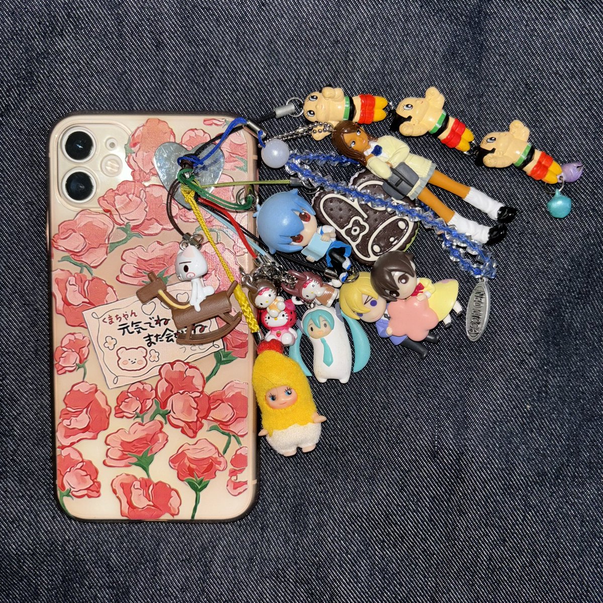everfruitly's tweet photo. she's my inspo https://t.co/ogyRJWsLw2
