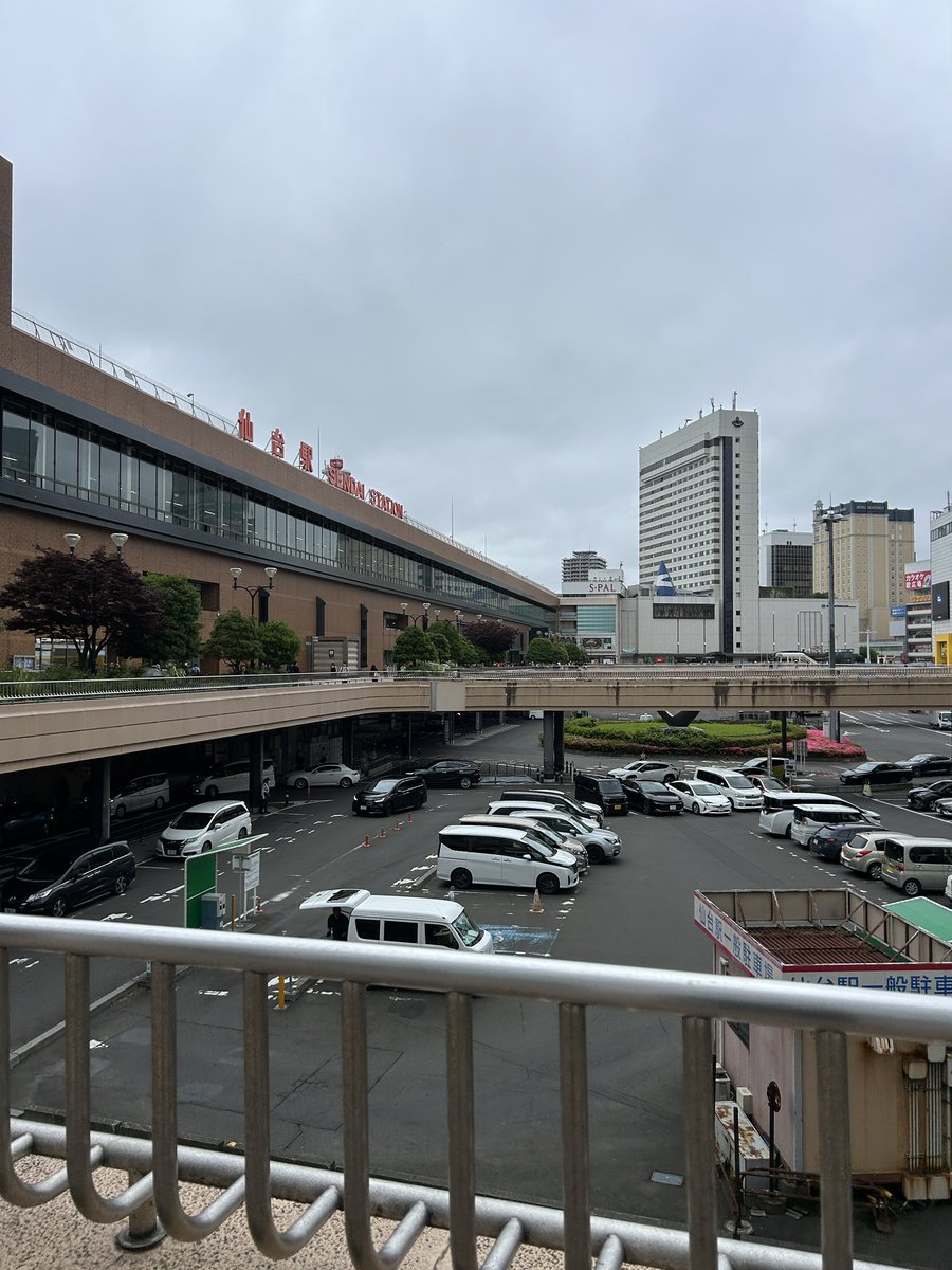 fe83e's tweet photo. 寒っ https://t.co/CzlXAub3GJ