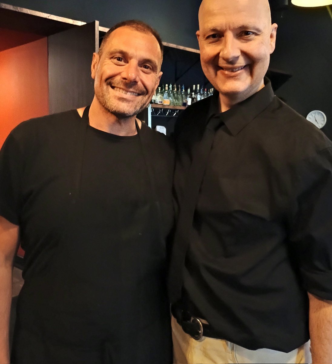 ChefLouieG's tweet photo. Was able to enjoy some fantastic Italian cuisine at A Tavola Bistro in Whitby with the phenomenal Chef Vito Clemente.
Not my first time and definitely not my last.
Recommended.

#eatlocal
#nochainrestaurants 
#atavolawhitby https://t.co/nlBXjnAIZV