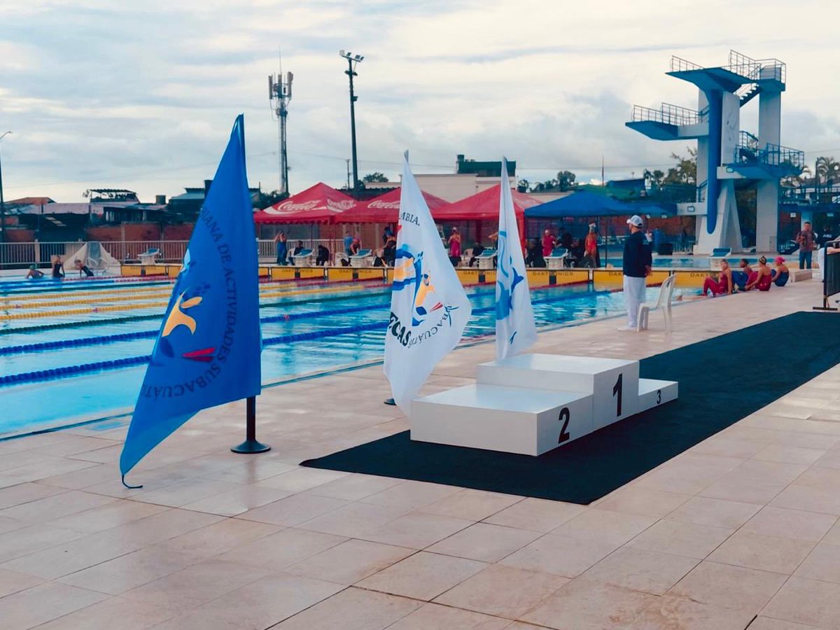 idermeta_'s tweet photo. 🏊‍♂️🌊 El Meta recibe a más de 200 deportistas de 8 ligas en el Campeonato Nacional Juvenil Interligas de Actividades Subacuáticas, que se disputa en las piscinas olímpicas del Complejo Deportivo José Eustasio Rivera
Seguimos consolidándonos como sede de grandes eventos deportivos. https://t.co/N4cu6NFiYt