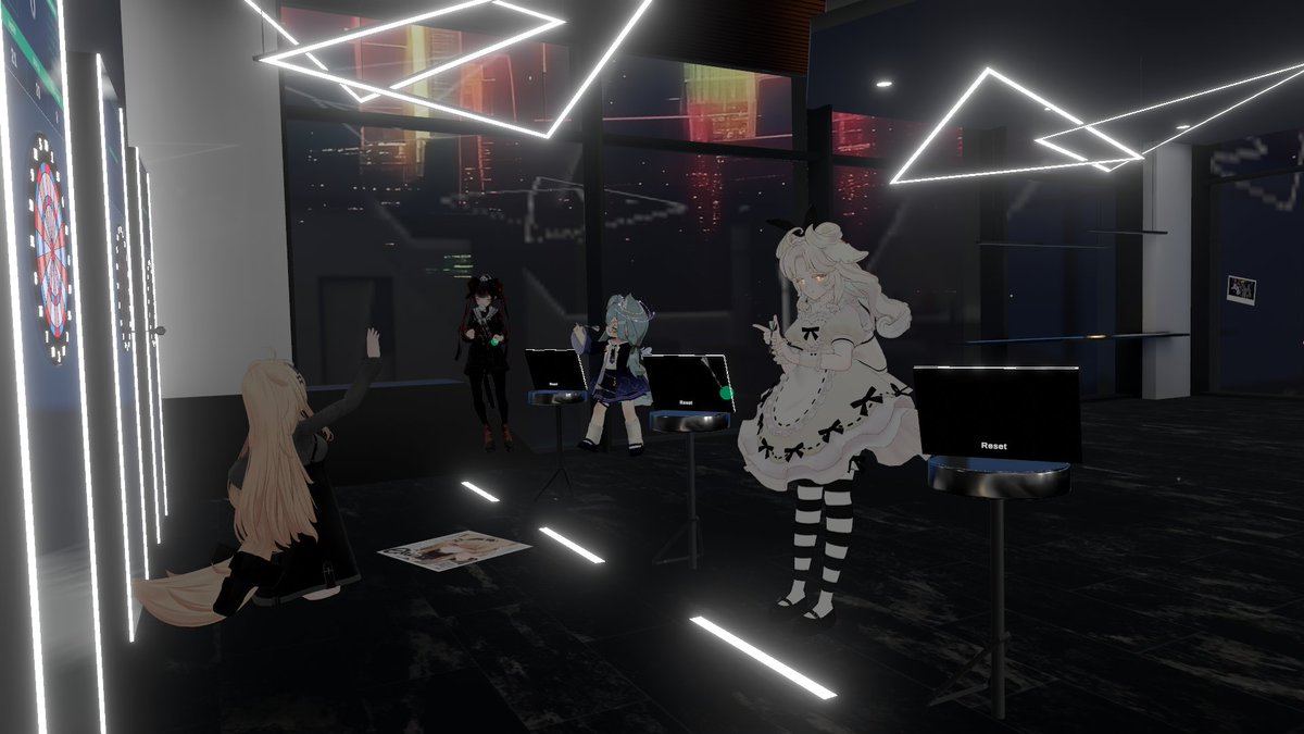BARAngel825's tweet photo. #VRchat
 #BARAngel
本日のイベントご来店ありがとうございました
昨日は大変沢山のお客様が
起こしになってくれました
これからもBARAngelを
よろしくお願い致しますm(_ _)m https://t.co/lseziuuySu