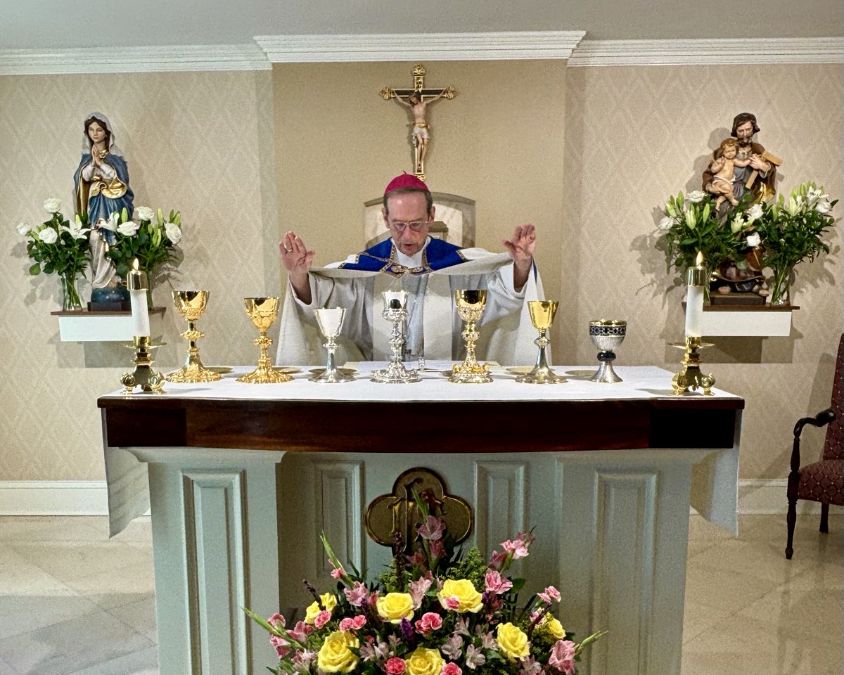 arlingtonchurch's tweet photo. 📷: Bishop Burbidge blesses the chalices of the seven soon-to-be-ordained priests, as is customary on the eve of the ordination. https://t.co/A8UCIF2oWu