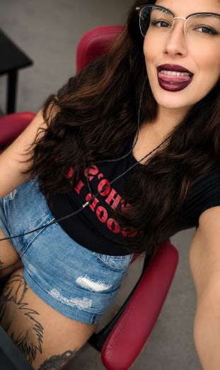 AngelynStream's tweet photo. Come worship your favorite goddess 💋
Pull up, subscribe, and show me just how much you adore me 📷
https://t.co/GLbeZXFp0Z
 #DreamlandRP #GTARP #Roleplay #Findom #SoftDom #PowerPlay #GoddessVibes  #StreamerLife #altgirls https://t.co/ftMPmtTPhX