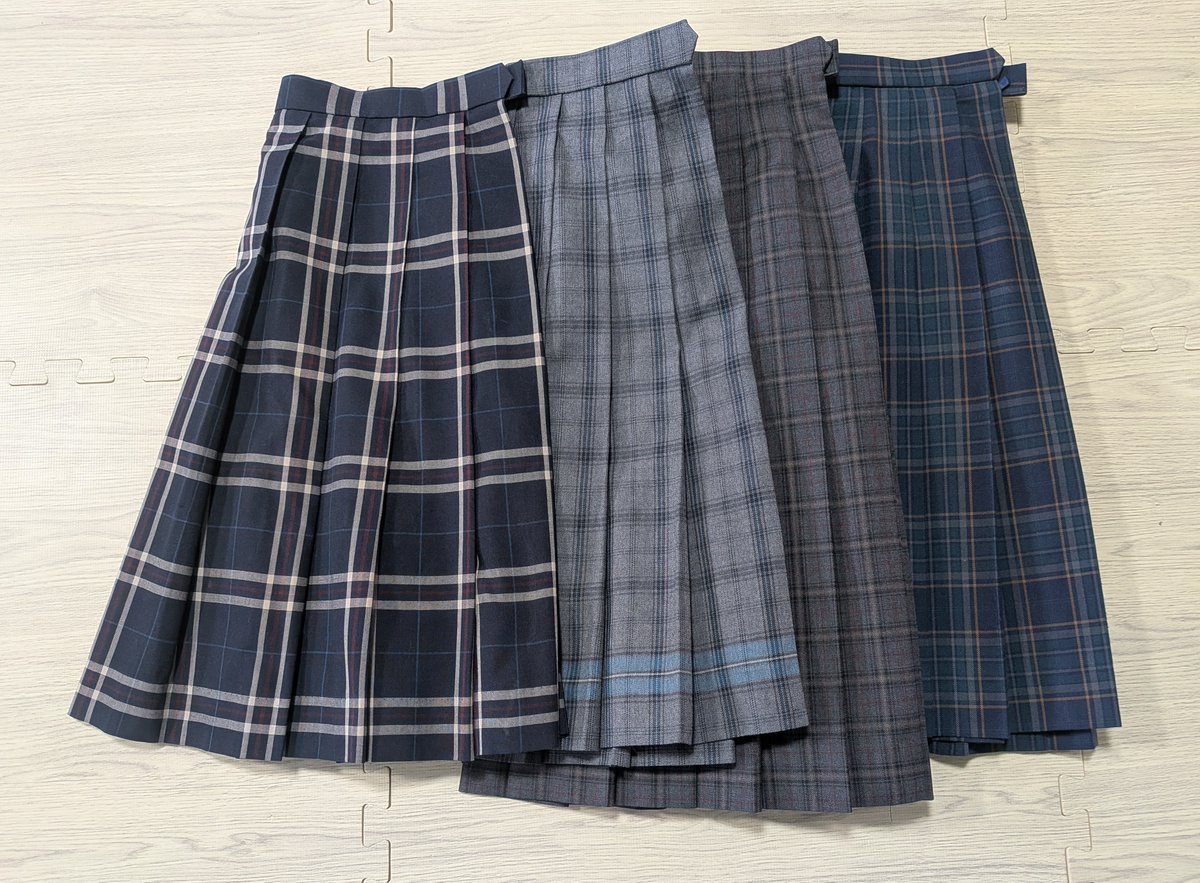 PiccaRuna's tweet photo. ピカルナ☆らんどです☆彡
制服のスカートMIX4枚セット出品しました✨
宝塚東高校他
【大きなサイズ】 

https://t.co/Urd8N9gOUM https://t.co/VAVWVZ7BNd
