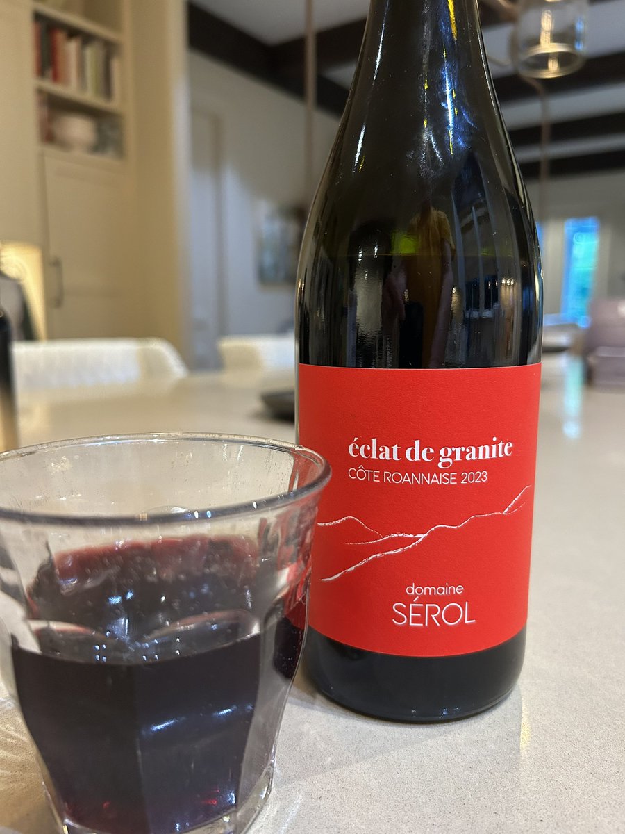 bbarze's tweet photo. Mediterranean chicken with Israeli couscous and a sip of red from Côte Roannaise, hidden gem of a wine appellation
#twittersupperclub https://t.co/OsHYOh4ked