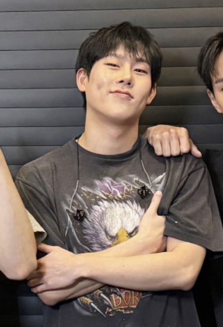 MonbebeNyc's tweet photo. I'M SORRY, BUT JOOHEON IS LIKE THE MOST BEUTIFUL MAN IN THE WHOLE UNIVERSE!!! LIKE I'M NOT EVEN BEING BIAS... LOOK AT HIM!!! LOOK AT HIM!!!!!!!!! https://t.co/krHjQEnyKf