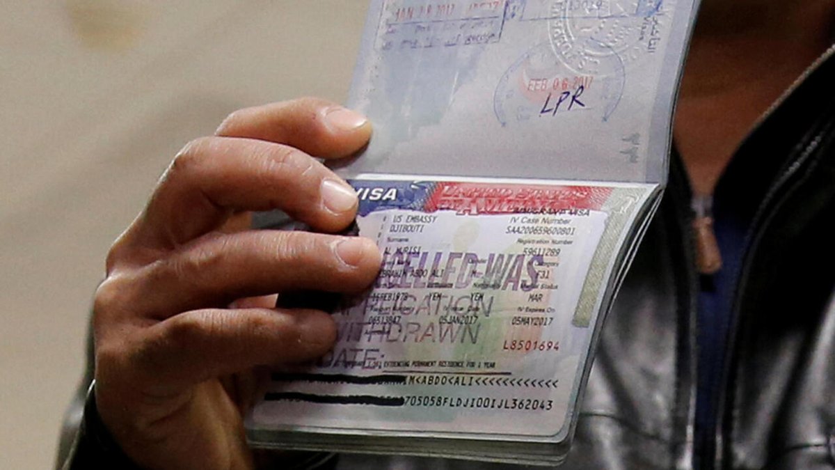 RFIAfrique's tweet photo. Le Liberia désigné par les États-Unis comme l'un des 20 centres africains de traitement des visas américains https://t.co/FskGLhap86 https://t.co/dQmHa1ictX