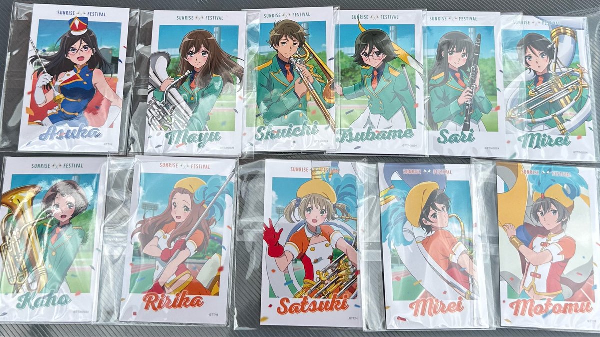 MarveRubyi's tweet photo. #ユーフォ最終楽章 
#anime_eupho

『響け！ユーフォニアム』シリーズ ブロマイドコレクション【サンフェス】（ランダム）

譲→写真1枚目
求→麗奈（２年）>久美子（１年）> 麗奈（１年）>以降要相談

交換よろしくお願いします。
お気軽にリプください。

現地離れますが、しばらく宇治辺りにいます https://t.co/JwL8Vi7hC2