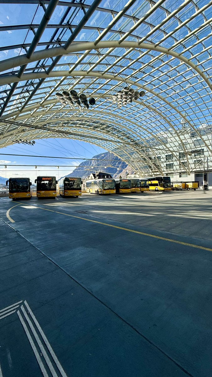 hafelg's tweet photo. The missing #Grisons files, day 1: Dating back to the early 1990s, the #PostAuto station in #Chur is more than just a place to catch a bus. Designed by architects Richard Brosi and Robert Obrist, this iconic structure is truly timeless 🕰️ #SwissArchitecture #Modernist https://t.co/H9zkO9c73O