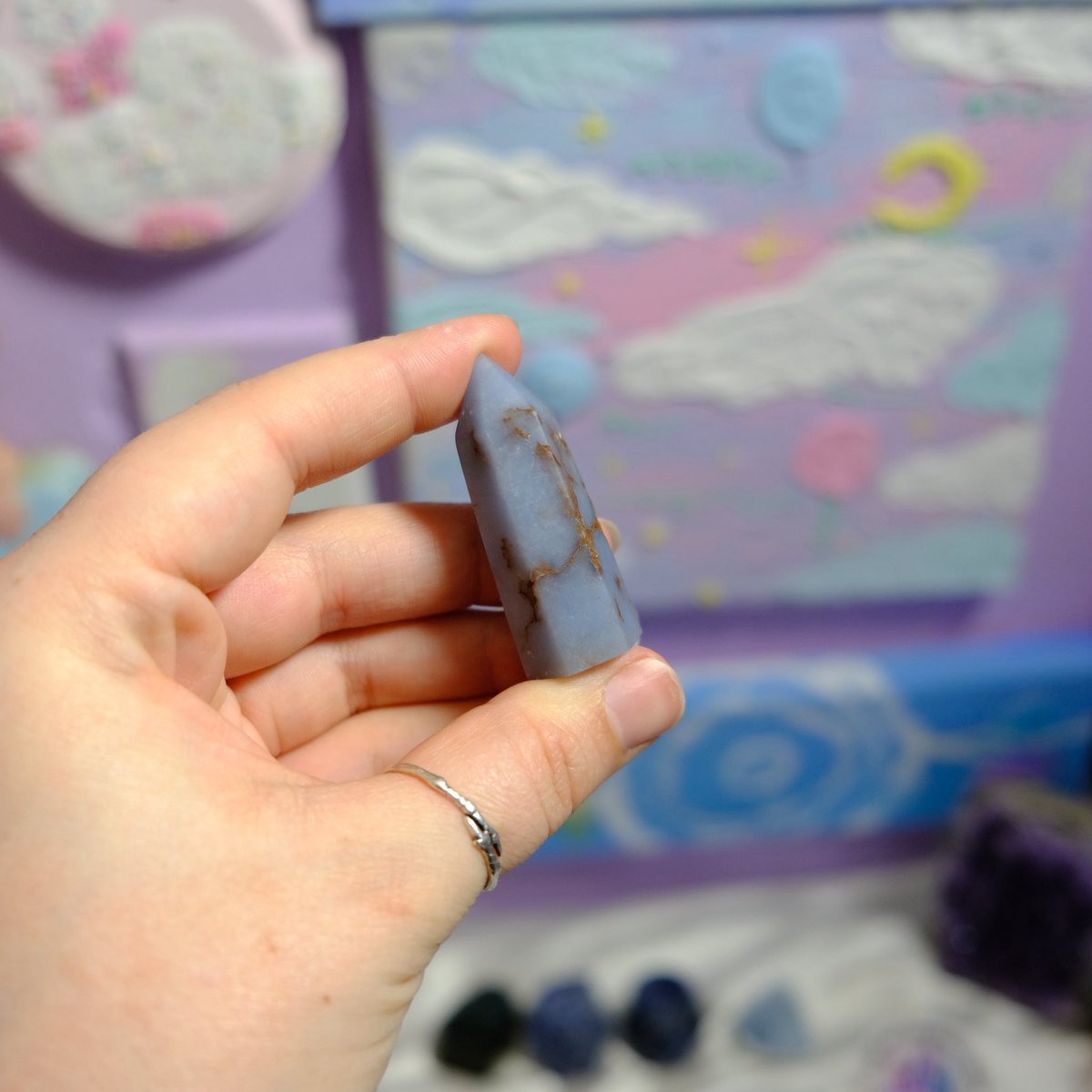 TheFaeryGrove's tweet photo. Can’t sleep so here’s some pretty crystals ✨💫🫧🩵 https://t.co/Lk2gVnjFyg
