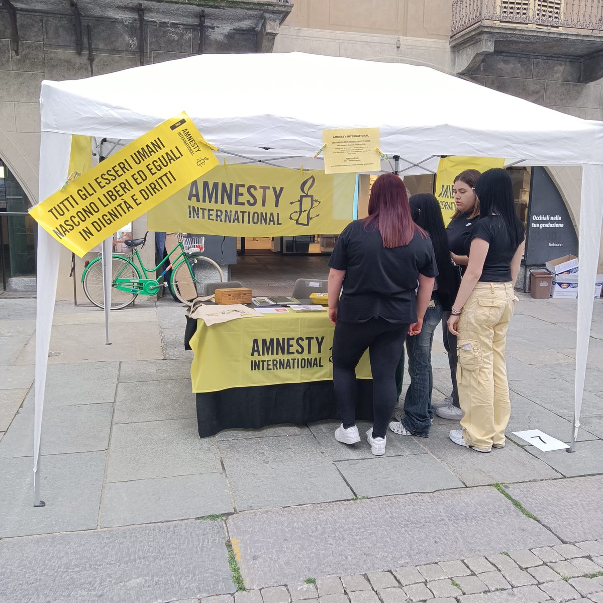 AmnestyCuneo's tweet photo. Ieri a #Cuneo
SALONE DEL VOLONTARIATO - Seminiamo buone abitudini
Venerdì 5 giugno 2026, dalle 9:00 alle 13:00 in Via Roma
Eccoci!
Attivati con Amnesty Cuneo: ant.pie06@amnesty.it
@amnestyitalia @AmnestyPiemonte https://t.co/WJT186oqJt