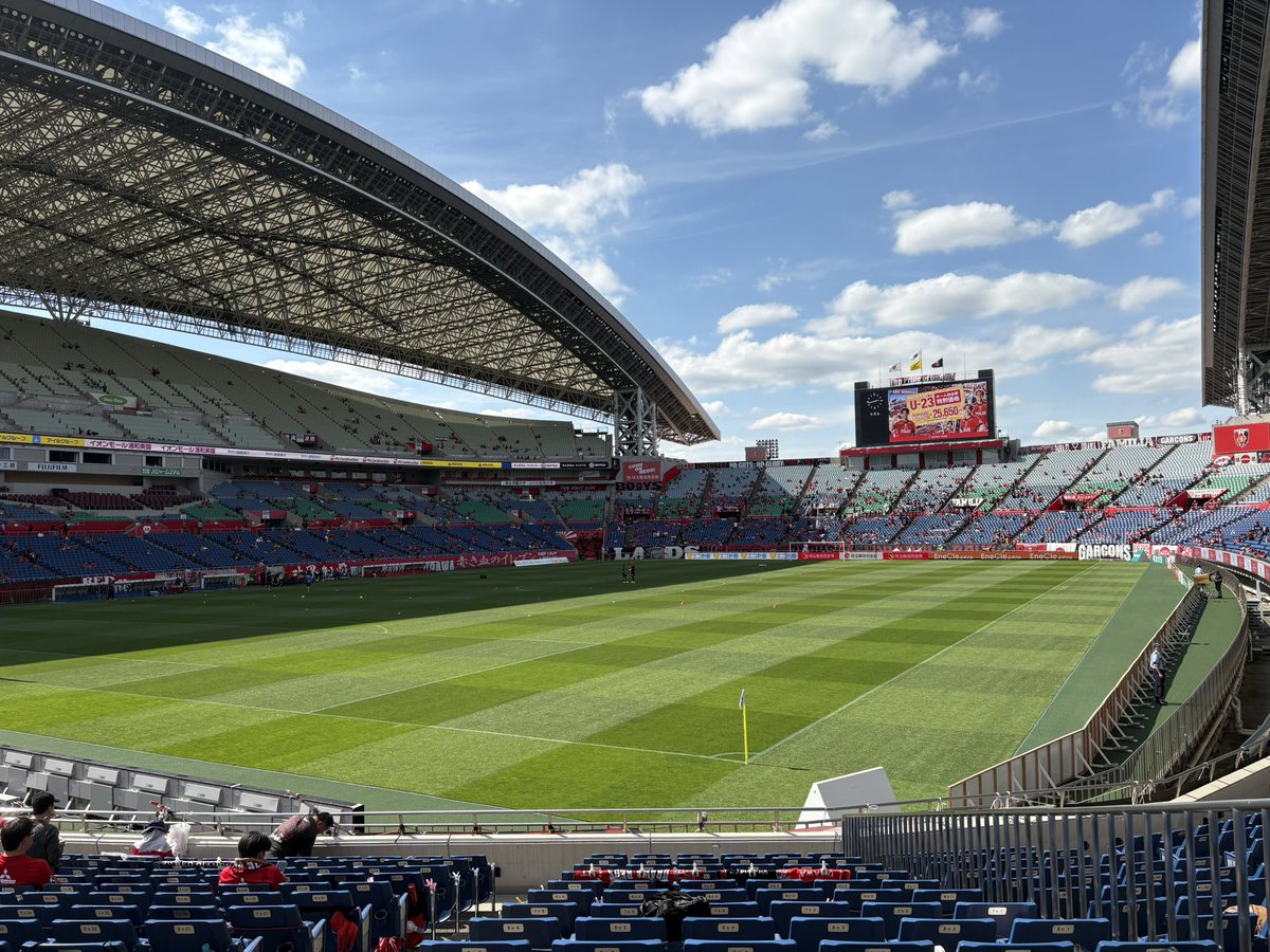 ton0916luck's tweet photo. 今日はここから！
百年構想リーグ最後のプレーオフ第二戦、田中達也暫定監督のもと、いい試合で締め括ろう。 https://t.co/0AbR1sxCOk