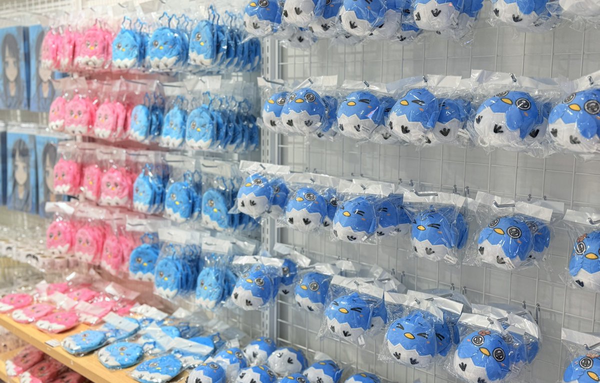 ObakePenguin's tweet photo. 2度目の来店！！！！
ぺぺごあポケットティッシュゲットしたぜー‼️
#かがみの特殊少年更生施設 #第四境界 https://t.co/1uf3zYTtFD
