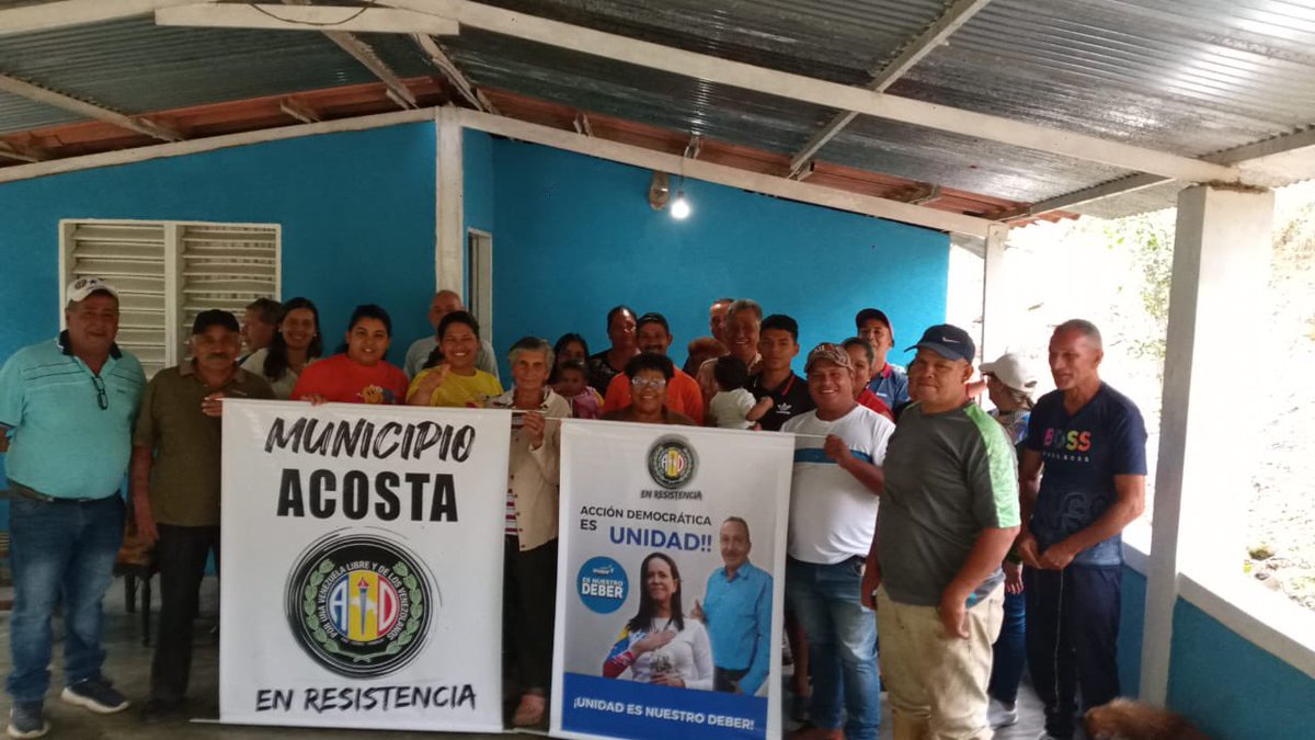 MonagasAD's tweet photo. Reunion con nuestros equipos de la comunidad Corral Viejo, Municipio Acosta, seguimos trabajando por la Democracia y Libertad de nuestro País. https://t.co/wpIE7msH8s