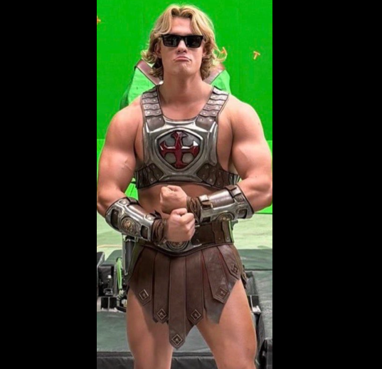 Adonis_Admirer's tweet photo. 👑 Nicholas Galitzine Princely Pump 👑

💪 Built like Grayskull https://t.co/8Y69swleKq