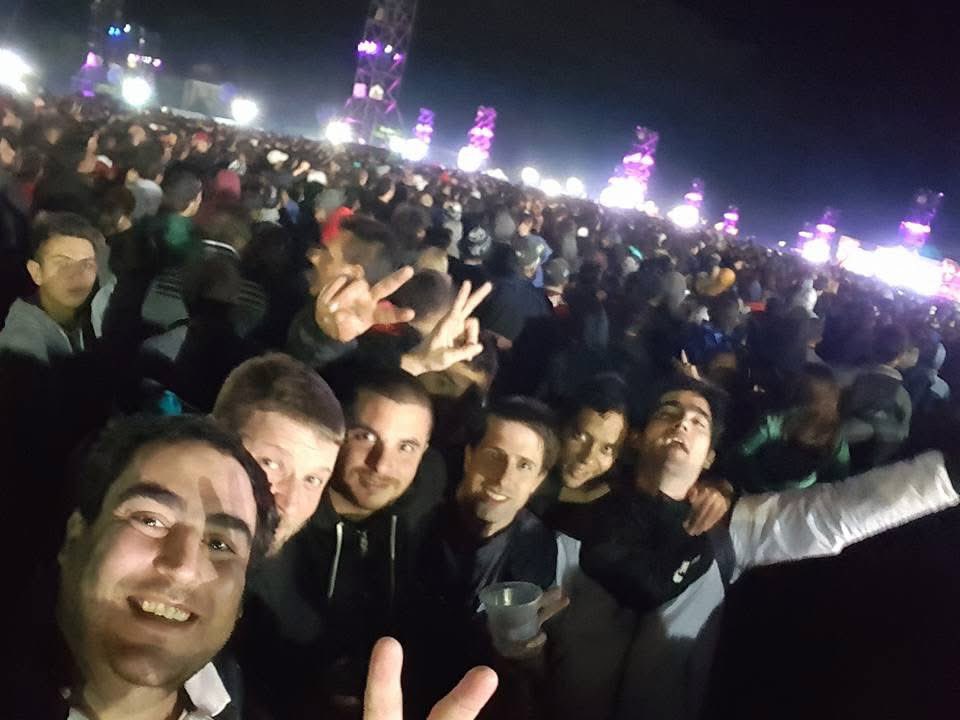 javi_cer's tweet photo. Como dijo el Indio en Olavarría  “es una locura, no existe en el mundo algo así”
¿Será que ya no puedo bailar el ritual simple y gris de un soñador? https://t.co/1GCnml4w7K