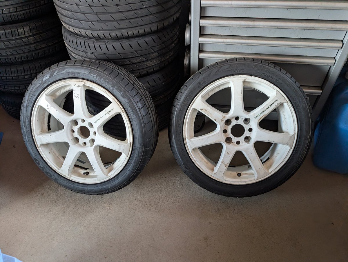 work emotion XT7 17インチ 手渡し希望 work emotion xt7 114.3 4H 17インチ 7J+32 2本 タイヤ新品 ホイール