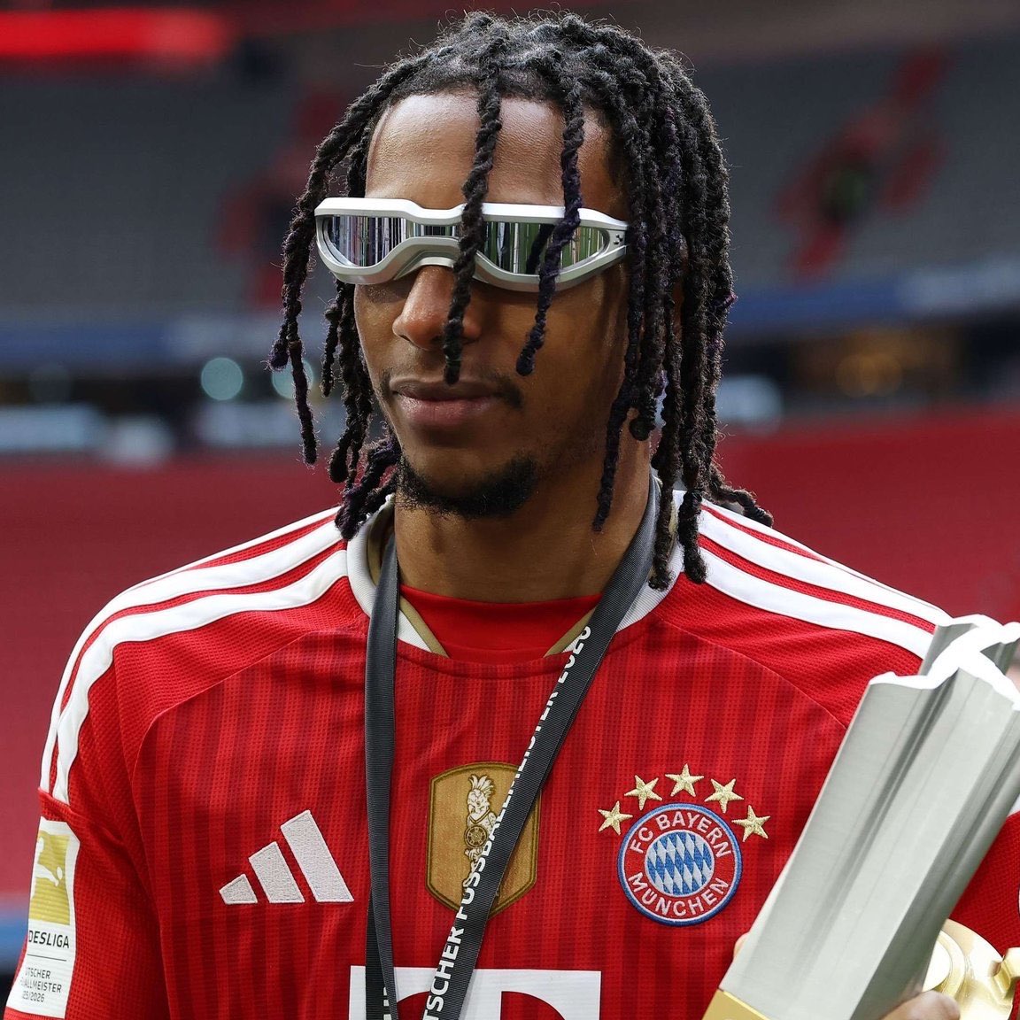 BleachedReport_'s tweet photo. 🚨Florentino Pérez is reportedly in love with Michael Olise 🇫🇷 

Olise does not feel the same saying

🗣: "he's too old for me" https://t.co/LV3tWuhGbO
