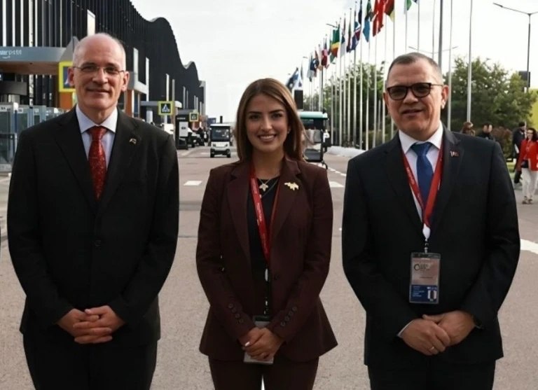 mippci_ven's tweet photo. #NotiMippCI 📰🗞| Ministra Daniella Cabello promueve las inversiones turísticas de Venezuela en el Foro de San Petersburgo

Lea más ⏩ https://t.co/cLw85SgaPb https://t.co/Dup6nQaTwJ