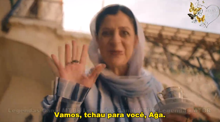 Astraa_s's tweet photo. A Meryem é o cão. Ela não discrimina ninguém, ameaça e alopra qualquer um. Pode ser uma grávida, um homem recém-transplantado ou a funcionária da casa. A mona simplesmente não faz distinção. KKKK #HalefKöklerinÇağrısı https://t.co/EUCSjaQ3M4