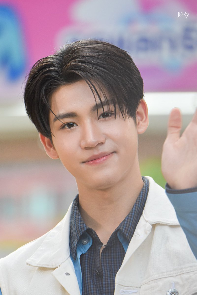 thej0ry_'s tweet photo. 050626 | #tj0luv ☀︎ 

NO.1 💙⭐️

LZD 66 SKY ALMOND PROGRESS
#2ทุ่มนี้ช้อปLazada66
#Almondbabybigboy https://t.co/KO5y04J38z