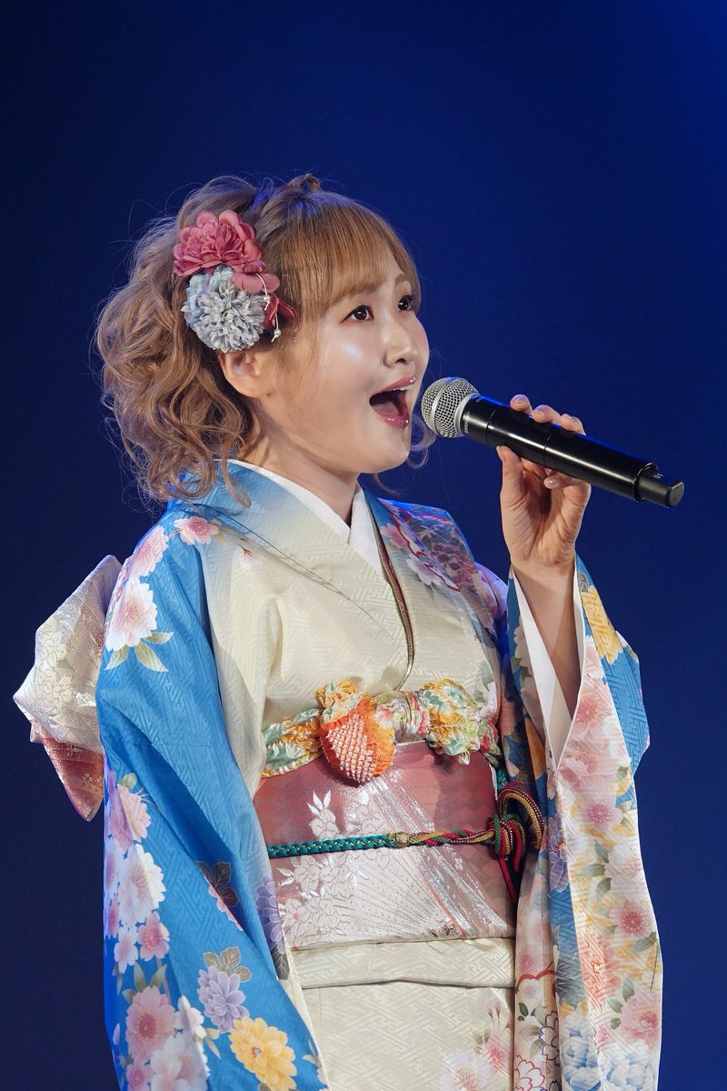 masaking5101207's tweet photo. Princess Dressing M510-1077
2026.05.31 BLUE LIVE 広島
『HIROSHIMA WASOU COLLECTION VOL.2』Dressing Live stage
#広島和装コレクション #Dressingちゃん #ファンタジー系シンガーソングライター https://t.co/NEv6V48wQD