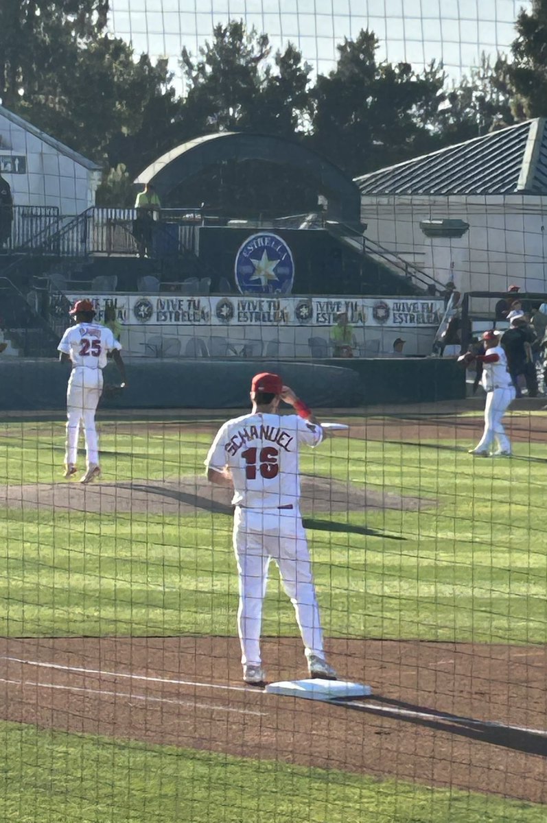Mybuddycat's tweet photo. Rehabbing @RCQuakes 
Looking good! @Markgubicza @EricaLWeston https://t.co/2XbPq0voG7