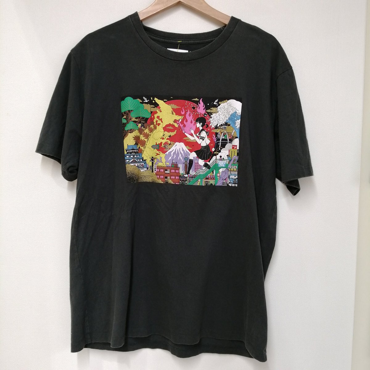 mode_musashiko's tweet photo. アニメやキャラクターのTシャツ沢山ありますよー💛
店頭またはオフモールにてご覧ください😊🌺

#モードオフ #武蔵小山 #dragonball #starwars https://t.co/lHqRnNmItO