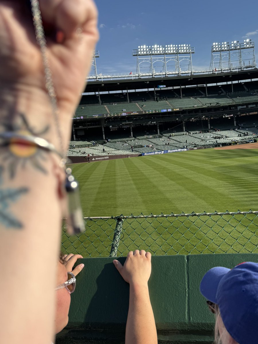 Gigglez1908's tweet photo. Yesterday’s win was a super emotional one … took my dad’s ashes to watch @CHGO_Cubs at @ofcwrigleyfield …he was a lifetime fan who never got to go to Wrigley before dying unexpectedly sept 2025! #GOCUBSGO #wrigleyfield https://t.co/OwVgW1EMcz