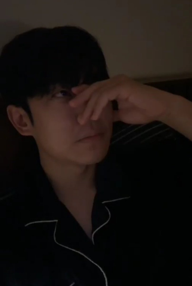 leesunule's tweet photo. 후존자의 소원이 이루어졌고
찬존자에게 마법이 찾아왔다고…?
잠깐잠깐잠깐… https://t.co/hw3asKtnLb