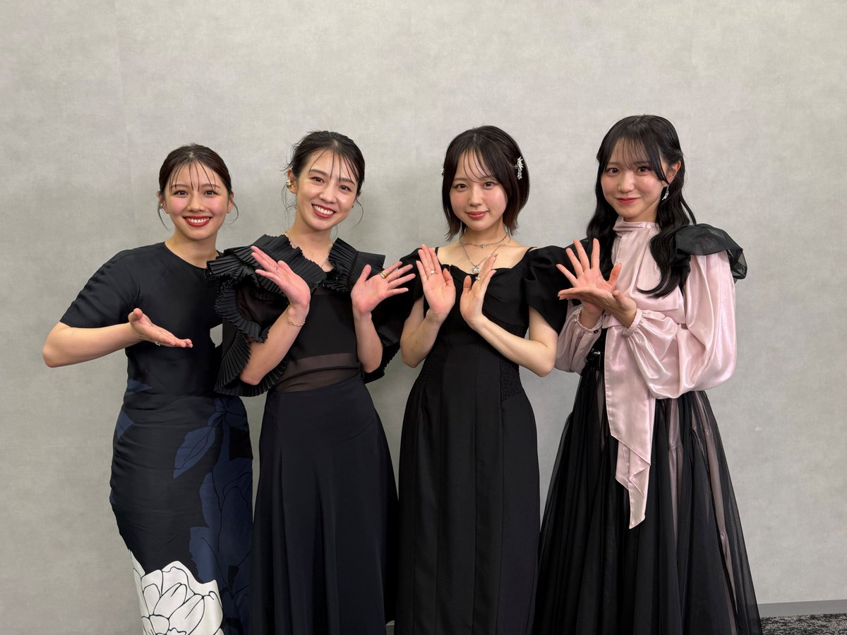 darkbo's tweet photo. 【番宣続き】今夜の『#柴又慕情』も #BSテレ東4K では、超キレイな４Ｋ高精細映像でお楽しみください。
（#BSテレ東 の２Ｋ版もキレイですよ）

映画の前は「#シネマアディクト」。
『#おそ松さん 人類クズ化計画!!!!!?』（6/12公開）応援女子会だ！
#渡邉美穂　#宮内ひとみ　#なえなの　#野口衣織 https://t.co/4VDwL8T74W