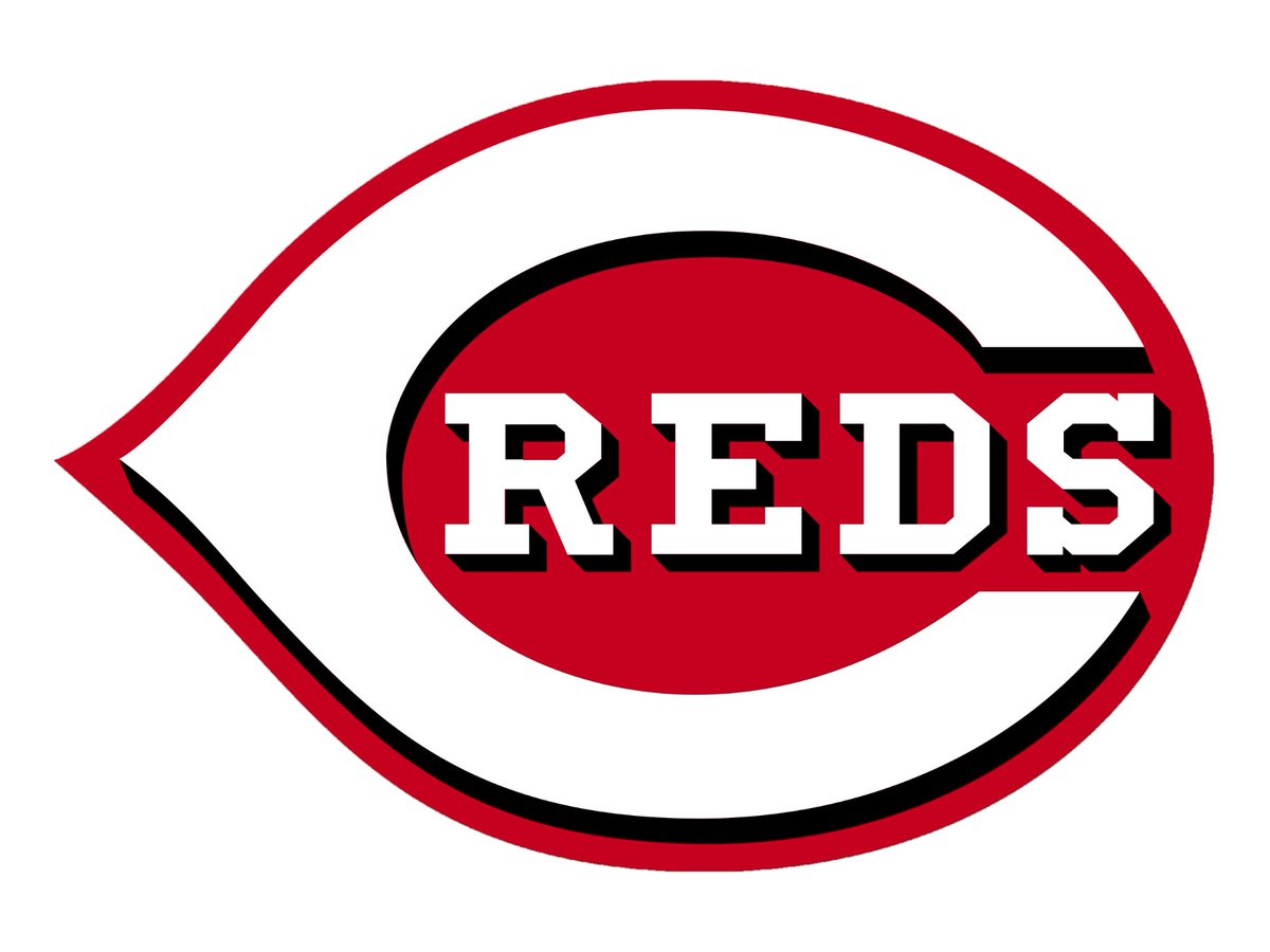 _OneF_'s tweet photo. @reds are teaching how not to play major league baseball.

@Cardinals fans are classless. https://t.co/ExtsjCXrQh