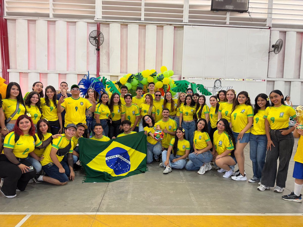 ComercioIntUFPS's tweet photo. El Programa Académico #ComercioInternacionalUFPS, llevó a cabo la clausura de la XVI Semana de Comercio Internacional UFPS, por medio de la Feria de Países.

#especializaciónenlogísticaynegociosinternacionalesufps
#maestríaennegociosinternacionalesufps

#JuntosPorLaRenovación https://t.co/vvUQBhYFAA