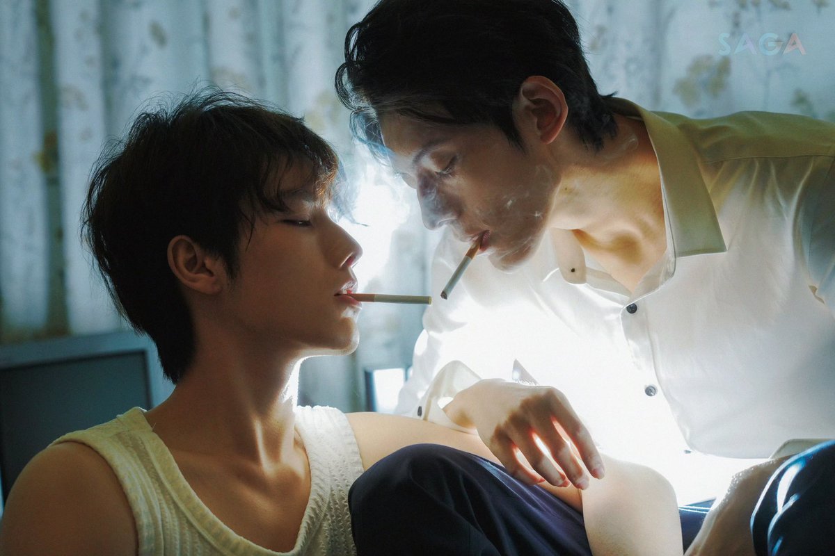 boyslovehub's tweet photo. New stills from the Chinese omegaverse BL #CoupleOrNot, starring Cheng Yaoran &amp; Zhang Haochen.

A young man suddenly begins shifting between the real world and an ABO world, where he’s married to his enemy and pregnant. https://t.co/4UOfM8QLX6