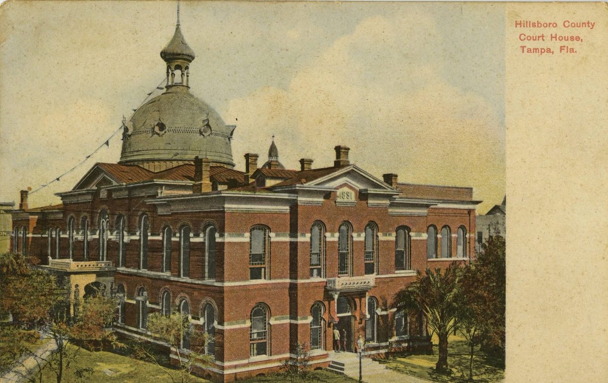 LampsOfValar's tweet photo. old-world florida “court-houses” https://t.co/xERPd1BmEl