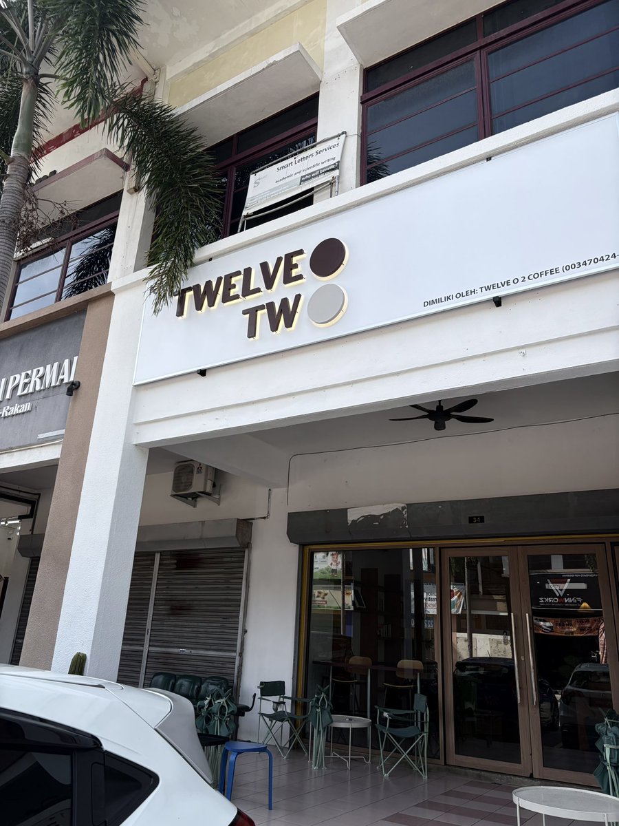 masterofnone's tweet photo. Todays Coffee Fix ￼

📍Twelveotwo coffee ~ Wangsa Maju

My order : Flat White 
Taste: 10/10 
Service: Mantap https://t.co/SBaBn6Fi5O